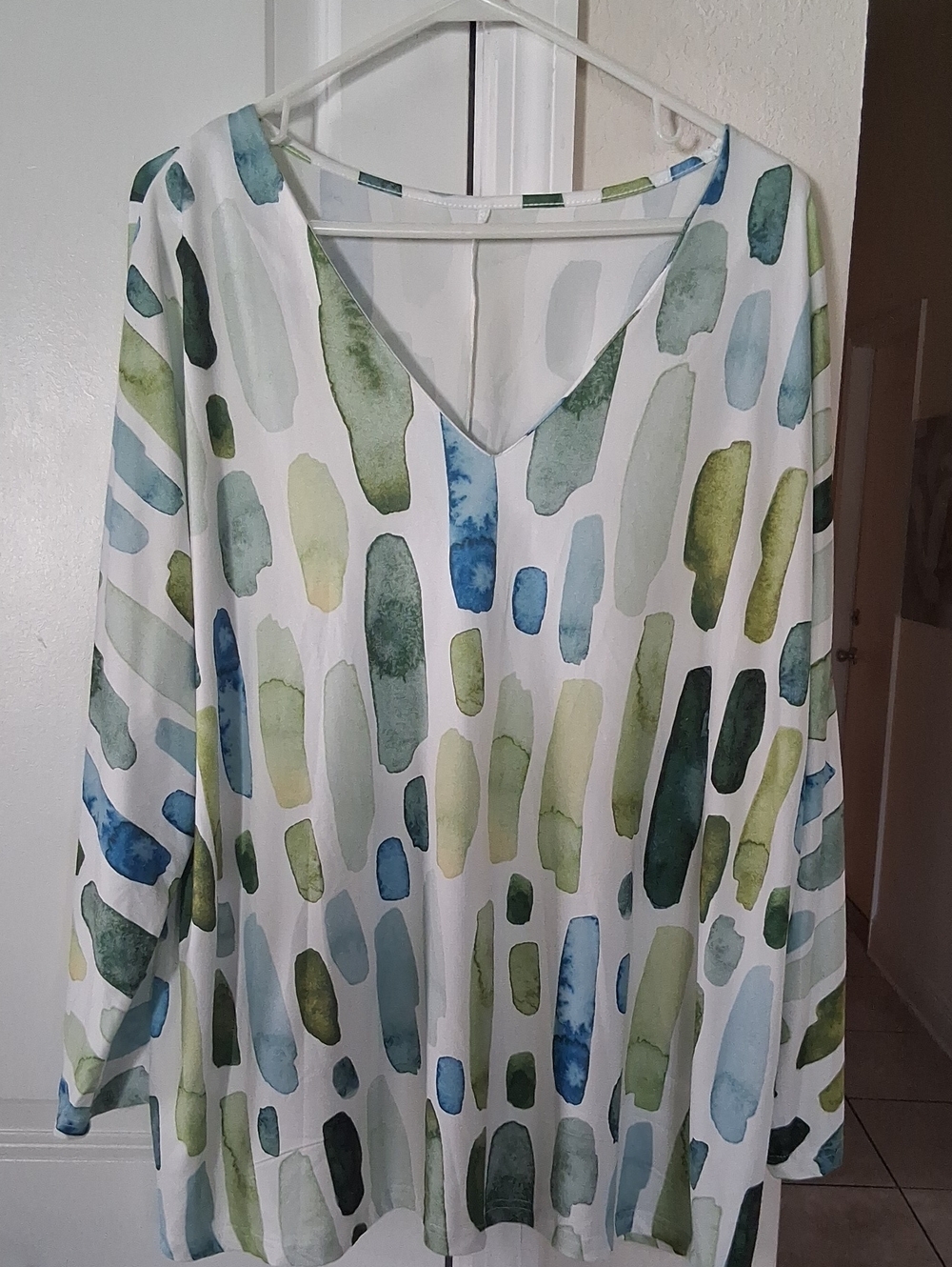 SHEIN V-Neck Watercolor Spot Tunic in Green & Blue